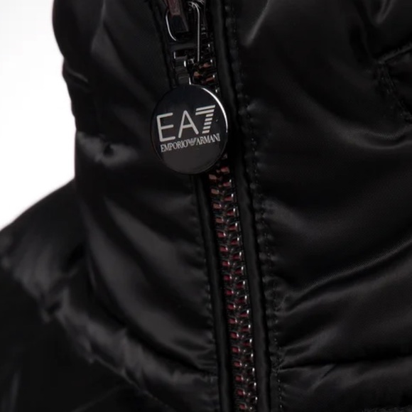 NWT Emporio Armani down jacket - Picture 4 of 14